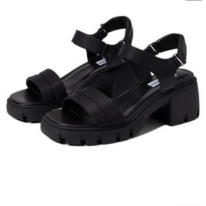 Steve Madden Louella Platform sandals